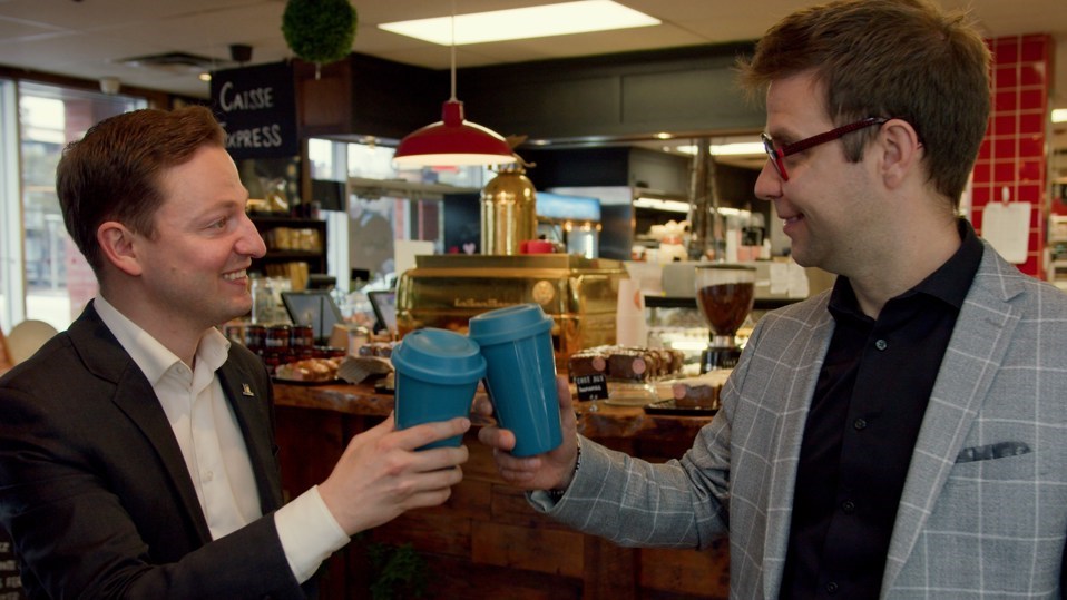 Les maires Mathieu Traversy et Guillaume Tremblay
