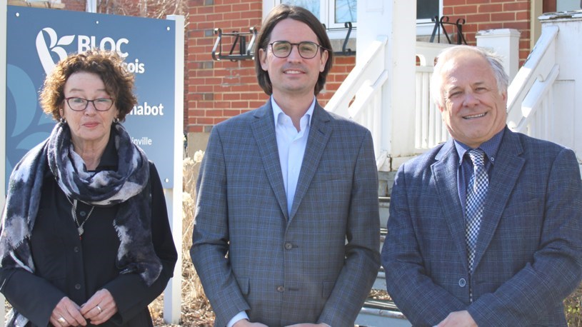 Louise Chabot, députée de Thérèse-De Blainville, Jean-Denis Garon, député de Mirabel et Luc Desilets, député de Rivière-des-Mille-Îles