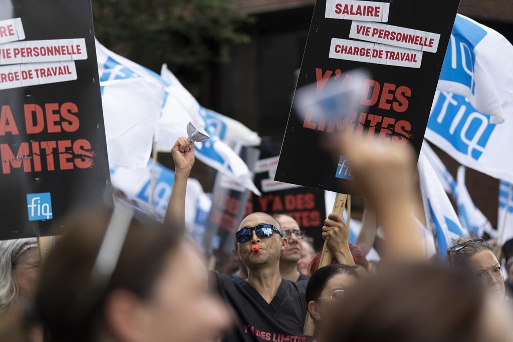 Manif de la FIQ: les négociations se sont intensifiées, mais la prudence demeure