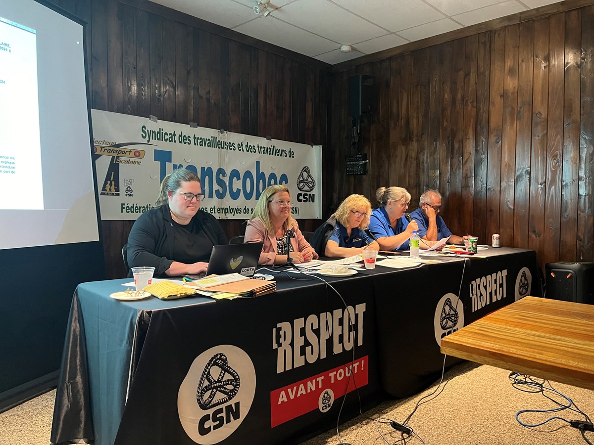 Entente adoptée par les chauffeurs d’autobus scolaires de Transcobec