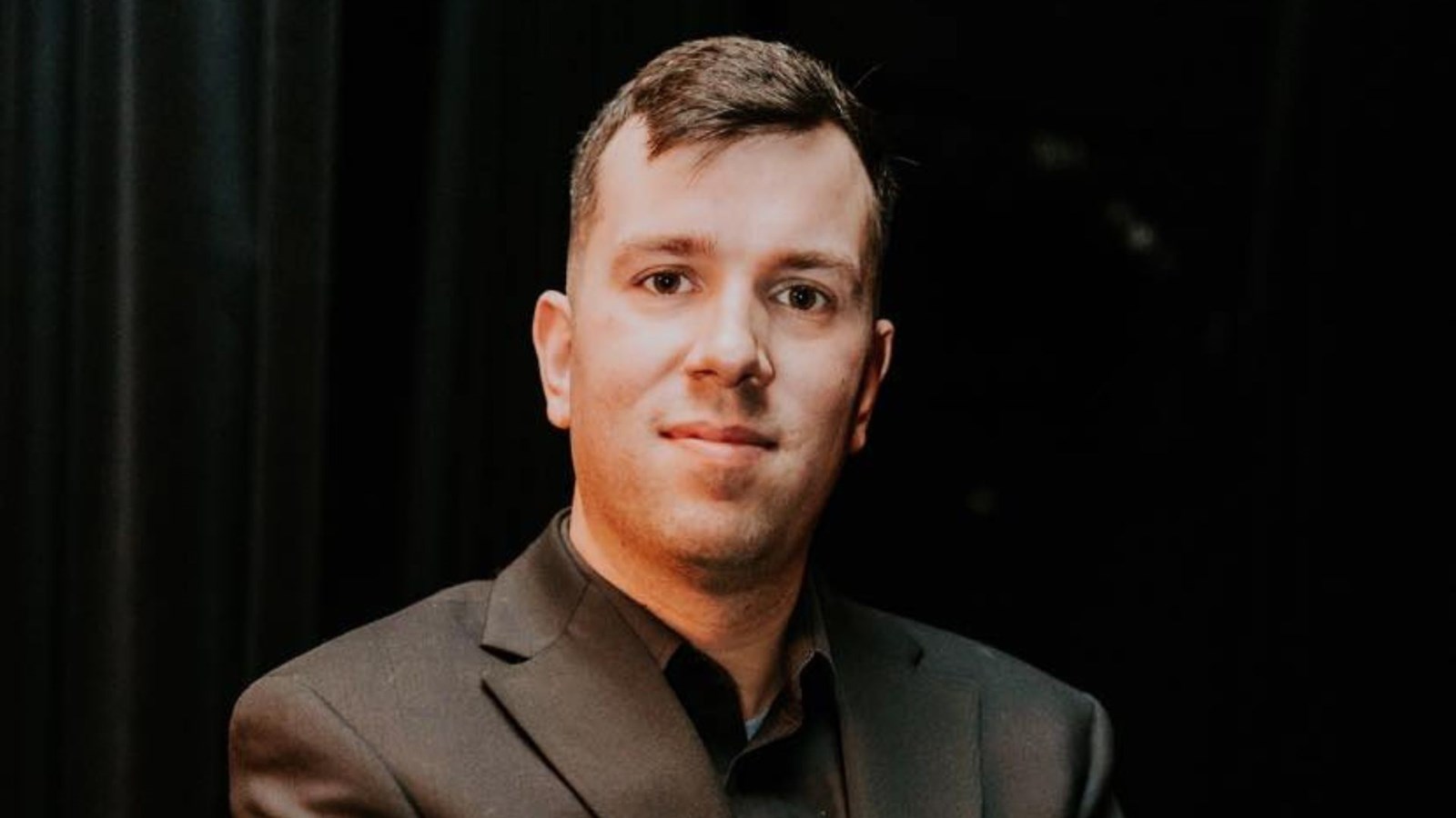 Dominic Turcotte, enseignant à la Polyvalente Lavigne, a reçu le prix de l’enseignant de l’année.