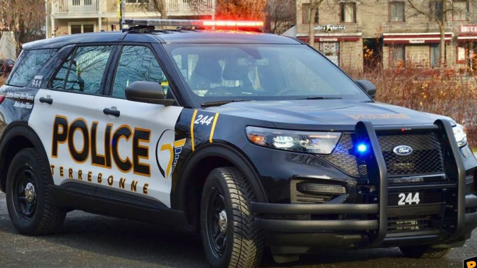 L'accident s'est produit ce matin sur le boulevard Laurier à Terrebonne. 