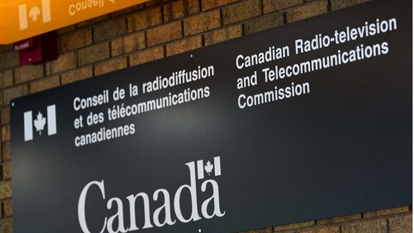 Le CRTC appelle les diffuseurs en ligne à davantage contribuer au contenu canadien