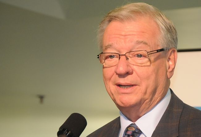 Le Parti du ralliement officiel (PRO) des Lavallois remet son congrès annuel à une date ultérieure en raison de l’état de santé du maire de Laval et chef de parti, Gilles Vaillancourt.