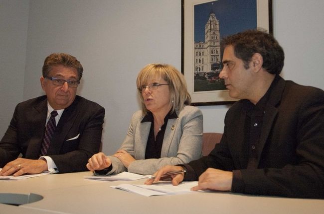 Les députés libéraux de Laval affirment que le gouvernement est en sursis.