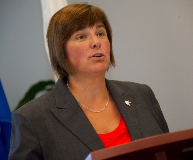 La Ville et la Commission scolaire de Laval (CSDL) sont toujours à la recherche d’un terrain prêt à accueillir une nouvelle école dans Fabreville. Sur la photo, la présidente de la CSDL, Louise Lortie