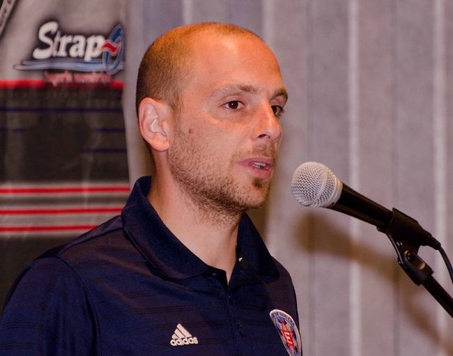 Le club de soccer Les étoiles de l’Est a finalement apporté les correctifs demandés par le PQ de Laval, plus de deux mois après l'incident entourant Sandro Grande.
