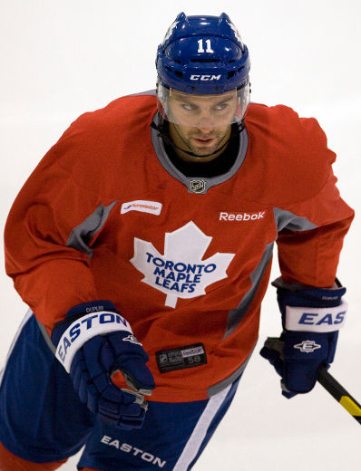Le hockeyeur lavallois Philippe Dupuis disputera la prochaine saison avec l’organisation des Penguins de Pittsburgh. L'an dernier, il a joué pour les Maple Leafs de Toronto et la filiale des Marlies de Toronto.