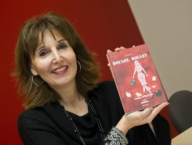 Linda Leroux vient de publier son deuxième roman, Boulot, boulet, qui raconte les aventures d’une secrétaire et de ses collègues de travail.