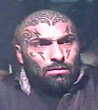 La police de Laval recherche Elias et Ziad Akl en lien avec une agression survenue au Red Lite. Ziad Akl