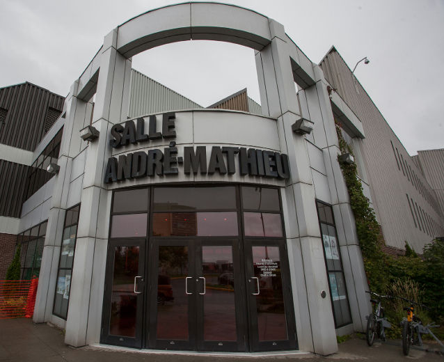 Grâce à des rénovations d'envergure et des solutions de diffusion clés en main, la salle André-Mathieu a doublé son offre de spectacles depuis 2000.