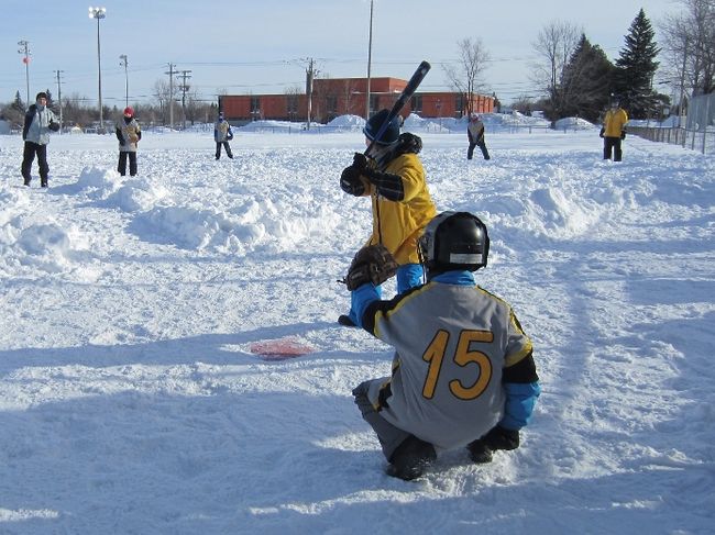 Le 9e tournoi de baseball d’hiver de Laval a été un franc succès, selon ses organisateurs.