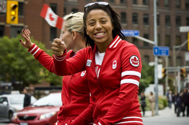  Jennifer Abel a lancé sa saison 2013 avec une victoire au tremplin de 3 mètres, dimanche, en conclusion des Championnats nationaux d’hiver de plongeon.