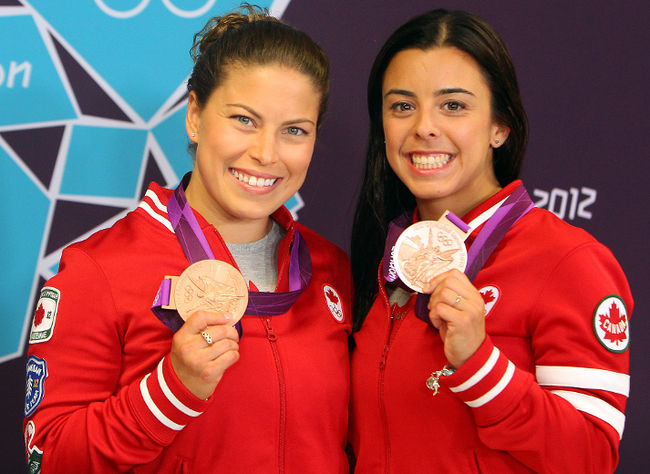 Roseline Filion et Meaghan Benfeito ont remporté l’argent à l’épreuve synchronisée du 10 mètres à la première étape de la Série mondiale de plongeon disputée à Pékin.