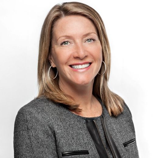 La présidente-directrice générale de Tourisme Laval, Andrée Courteau, se retrouve parmi les finalistes aux prestigieux prix du PDG Vert 2013.