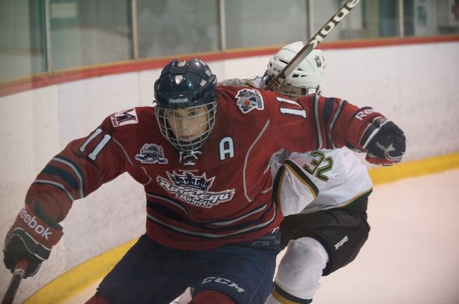 Julien Nantel a marqué le quatrième but des siens, en plus de récolter une passe, dans une victoire de 5-0 face au Blizzard samedi après-midi.