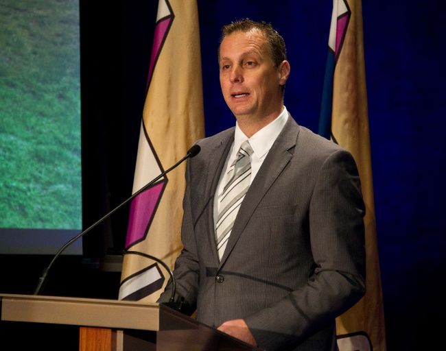 Le maire intérimaire de Laval, Alexandre Duplessis dirigera sa propre formation politique, Avenir Laval – Équipe Duplessis, lors de la prochaine élection.