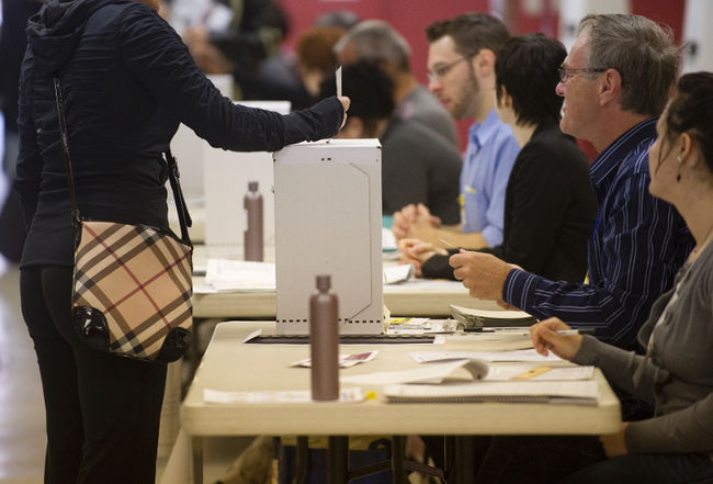 Alors que les Québécois s’attendent à aller aux urnes ce printemps, le Parti vert du Québec est proie a une profonde discorde à l’interne.