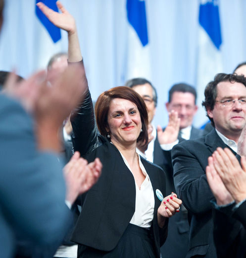 La candidate péquiste Djemila Benhabib a présenté un bouquet d’une dizaine d’engagements pour les électeurs de Mille-Îles. 