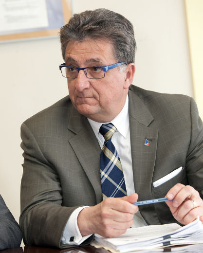Jean Rousselle est député de Vimont depuis le 4 septembre 2012.