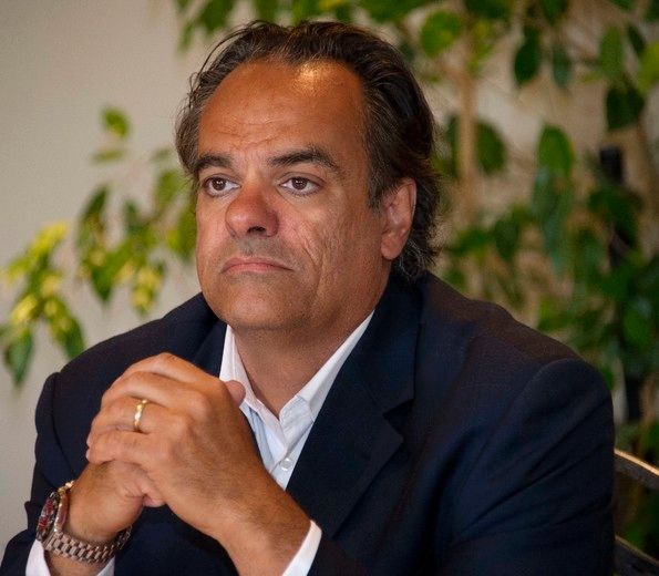 L'attaché politique Emilio Migliozzi a été congédié d'Action Laval, lundi 28 juillet dernier. On lui a indiqué que ses services n’étaient plus requis.