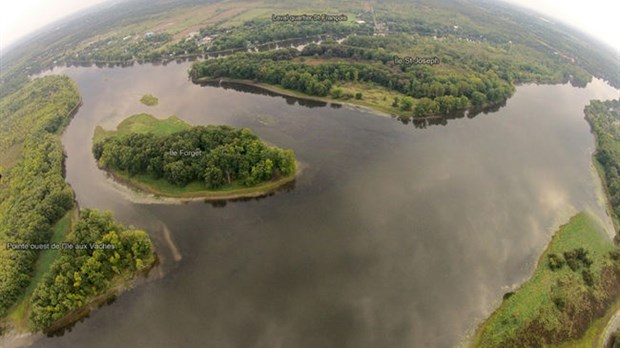 Les trois grandes îles appartiennent à des propriétaires privés.