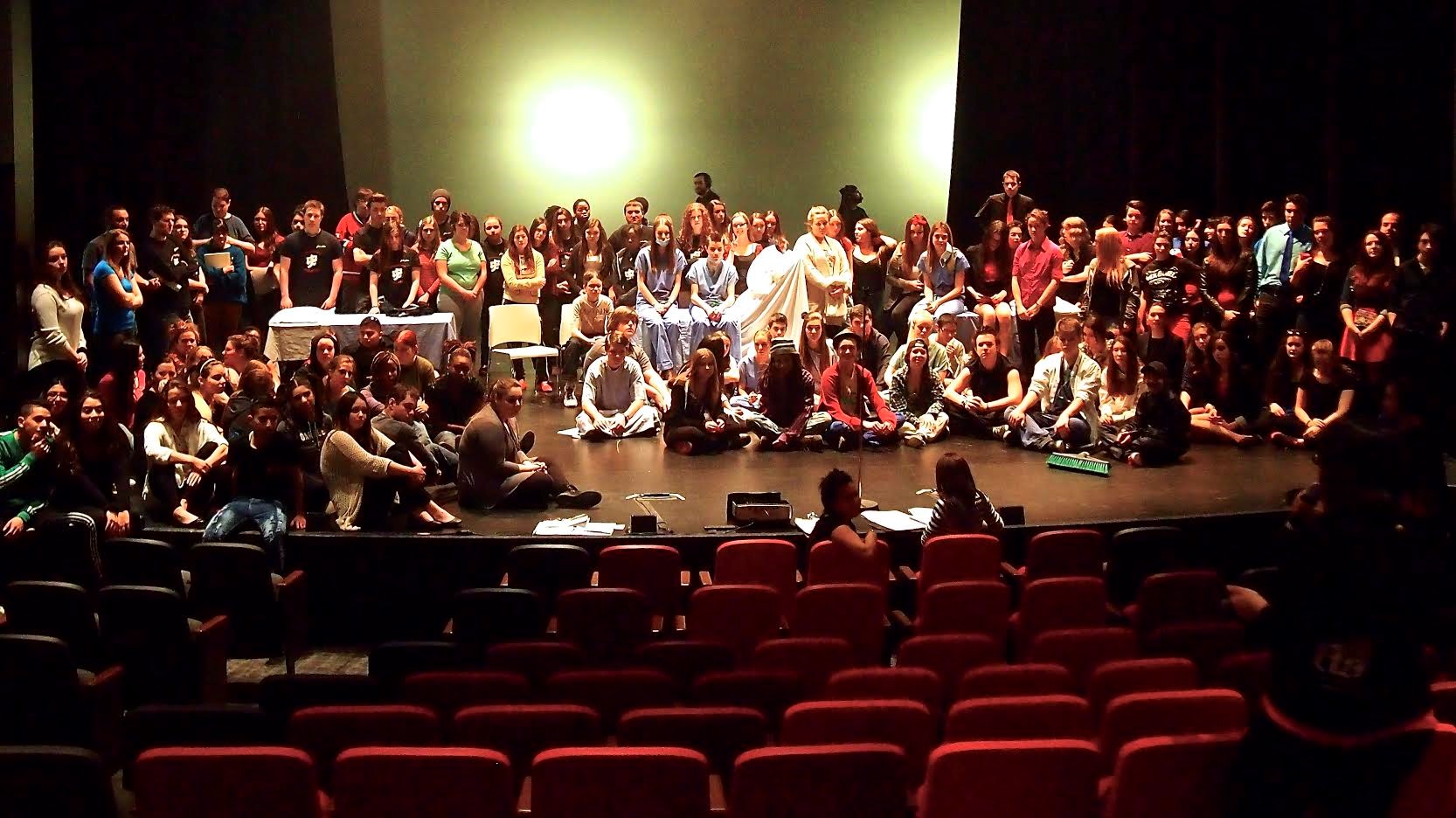 Les participants Jeunesse en création, 1ere édition
Maison des arts de Laval, 12 avril 2014