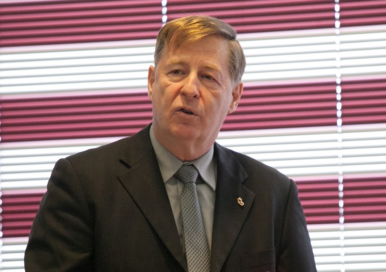 Hausse des taxes à Laval : le ministre des Affaires municipales va rencontrer Marc Demers