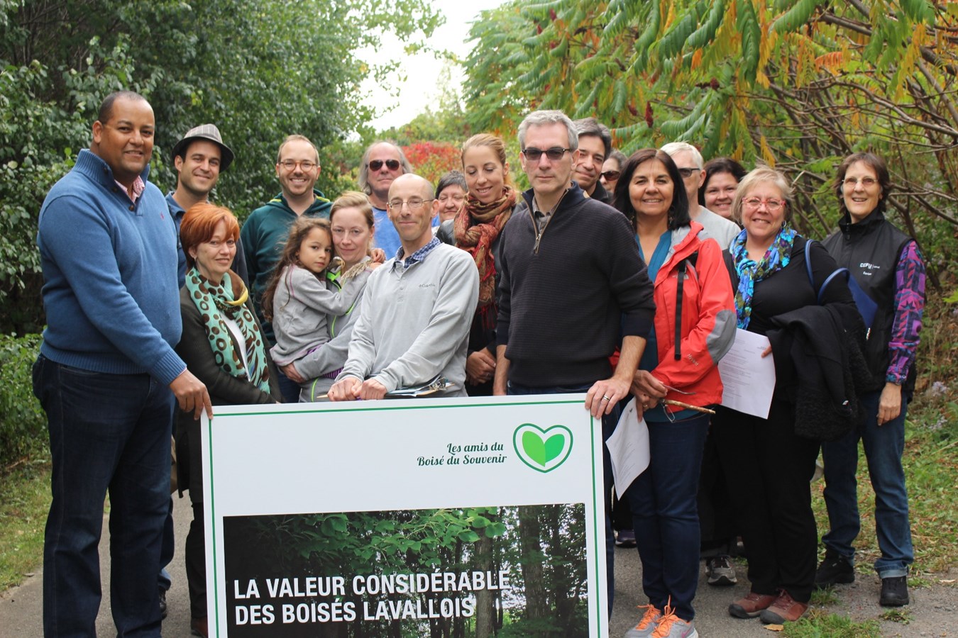 Le député de Laval-des-Rapides accorde son soutien aux Amis du Boisé du Souvenir