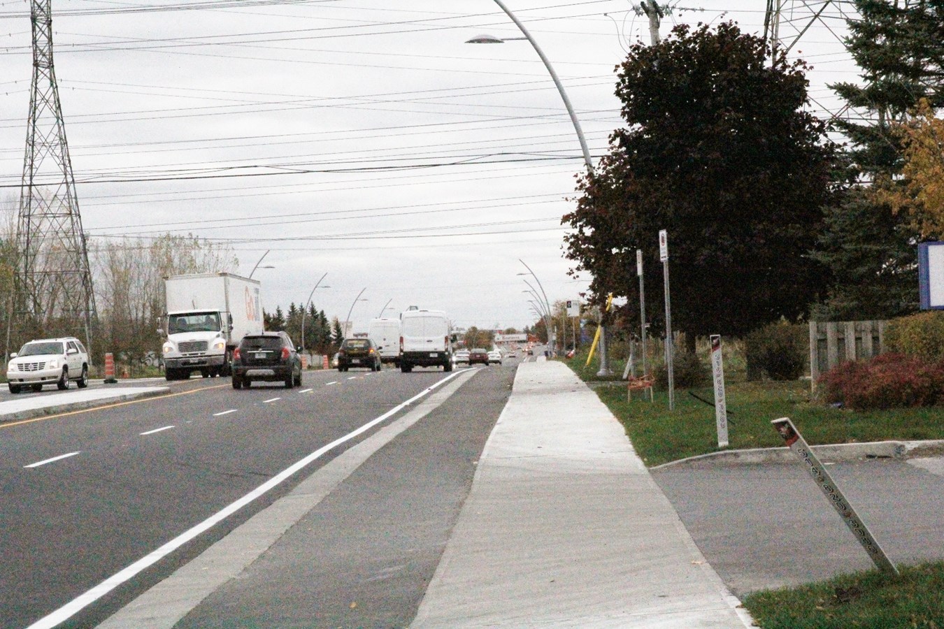 Reprise du service régulier de la STL sur le boulevard Le Corbusier Nord