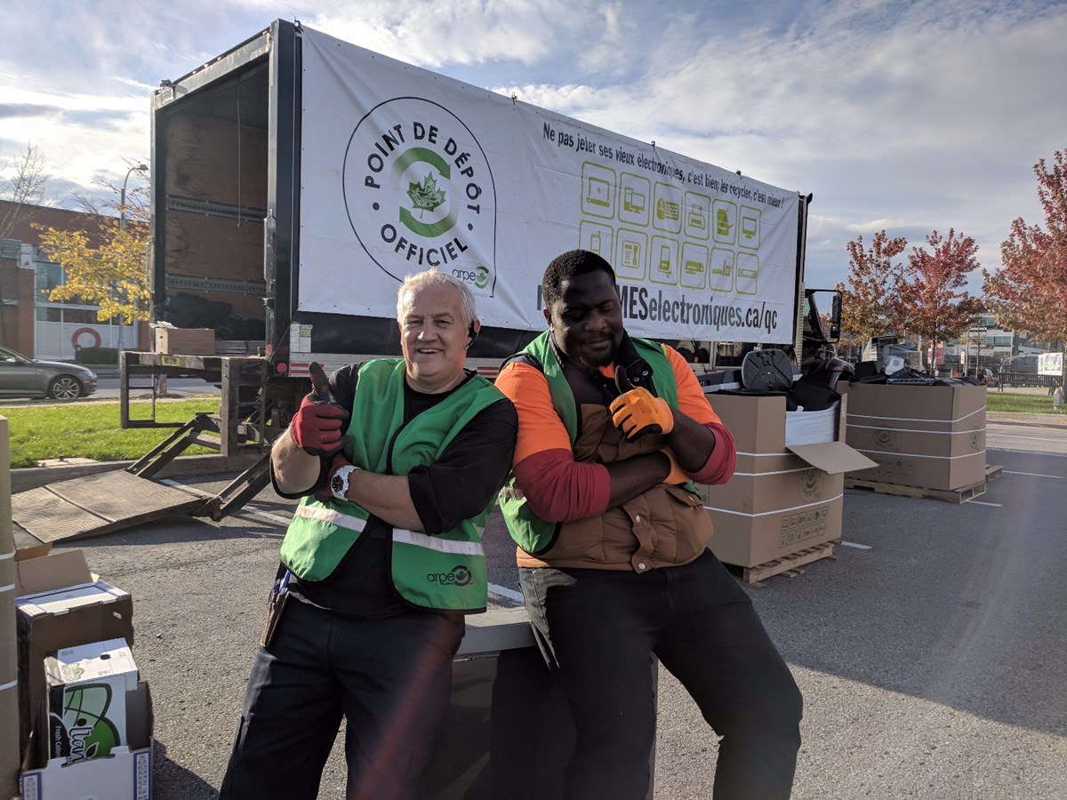 Collecte spéciale de produits électroniques désuets à Laval