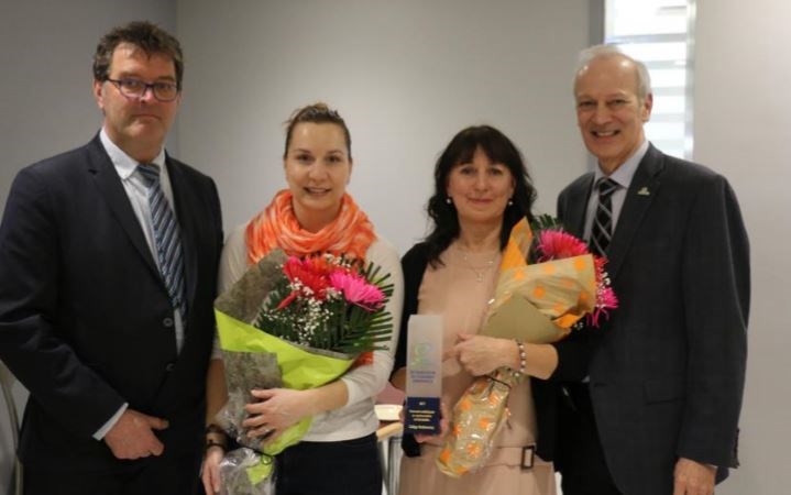 Pierre Tison, directeur de la formation continue et des services aux entreprises;  Annie Durocher, conseillère pédagogique; Linda Benedetto, conseillère pédagogique;  Hervé Pilon, directeur général du Collège Montmorency. 