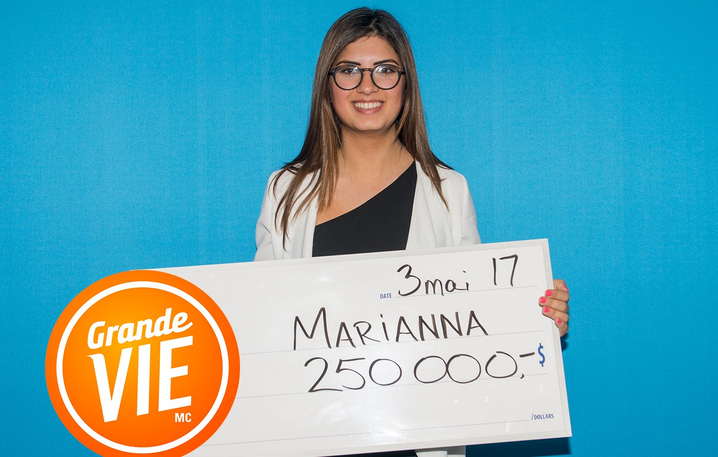 Une jeune Lavalloise remporte 250 000 $ avec un billet de la loterie Grande Vie reçu en cadeau!