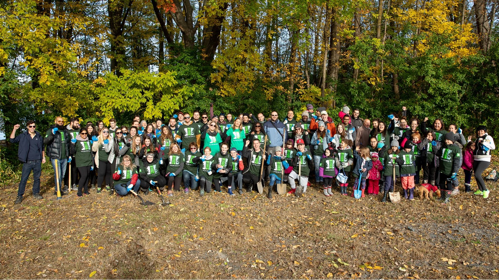 300 arbres plantés à la Berge des Baigneurs de Laval