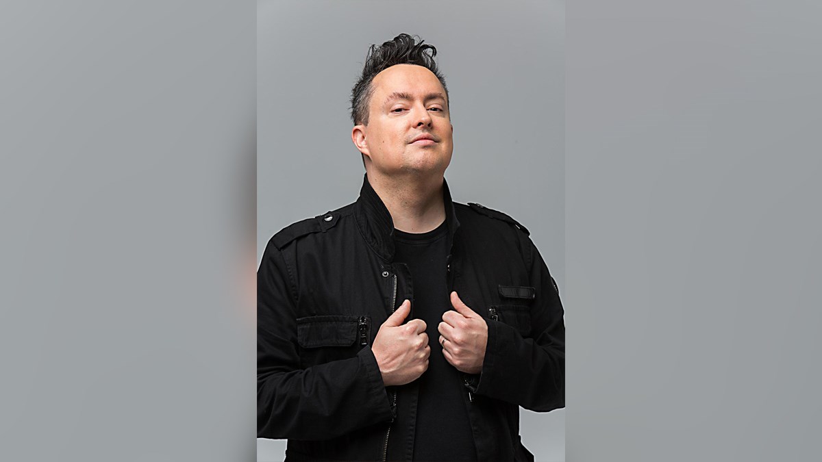 Il ne reste que 20 billets pour voir Mike Ward au Cabaret C