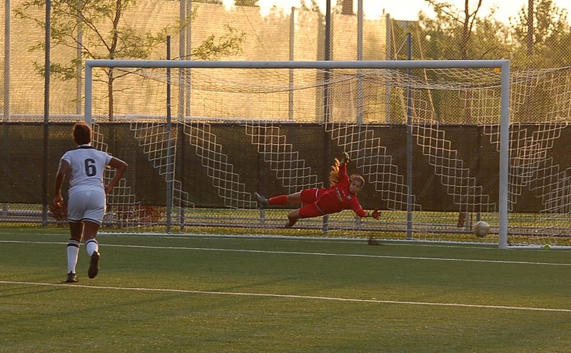 Le CS Monteuil s’incline 2-0 face aux Lakers