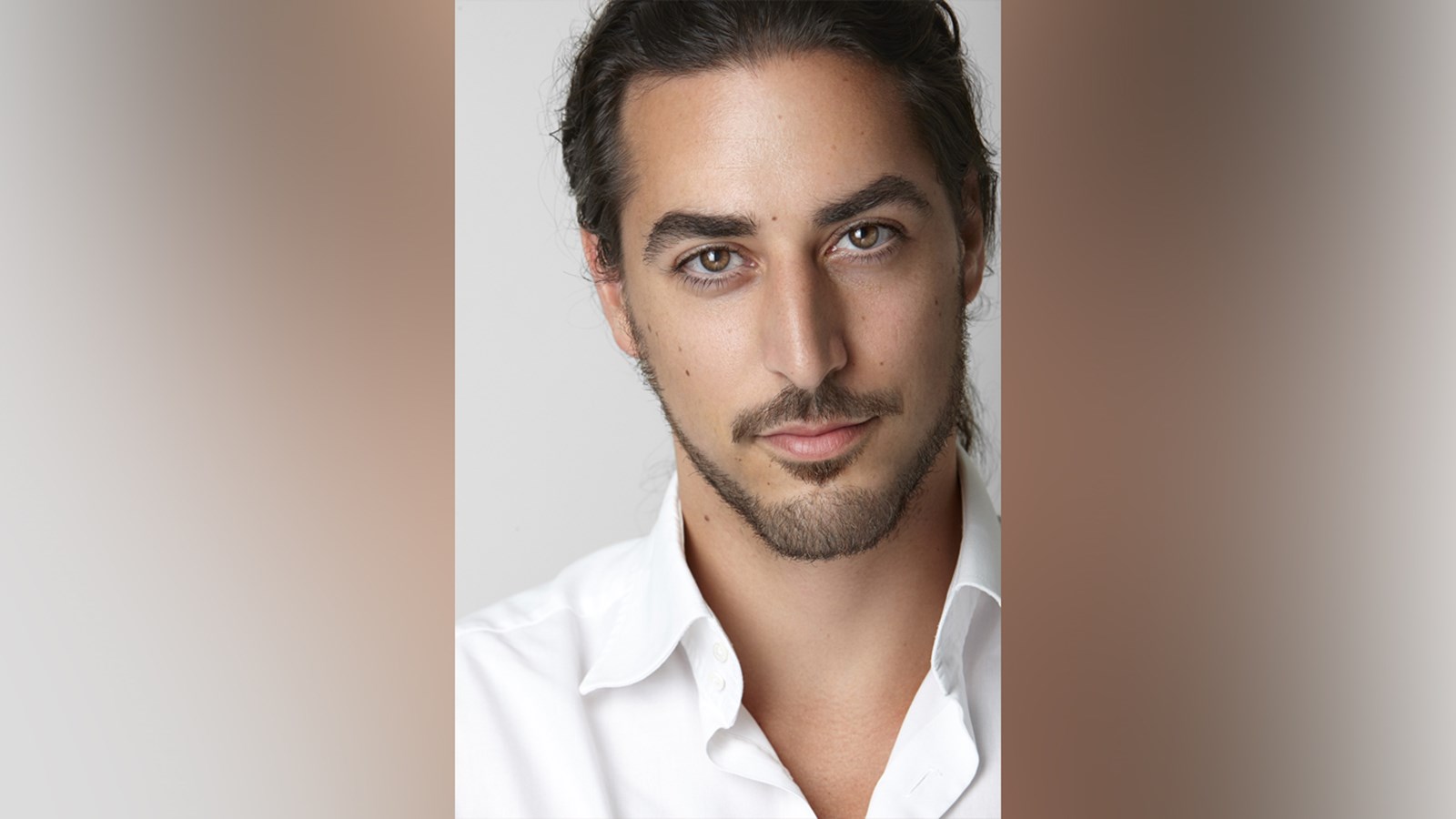 Kevin Finel, sommité de renommée internationale en hypnose thérapeutique, au Québec