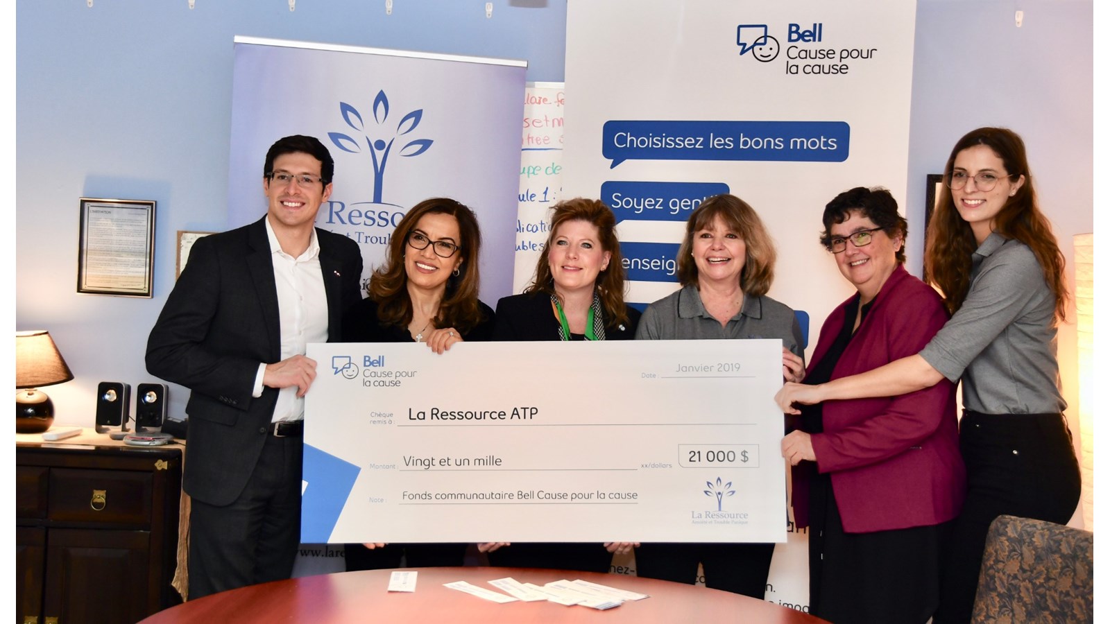 Le Fonds communautaire Bell Cause pour la cause fait un don de 21 000 $ à La Ressource Anxiété et Trouble Panique