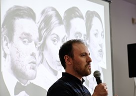 Réfléchir aux enjeux du théâtre de création jeunesse