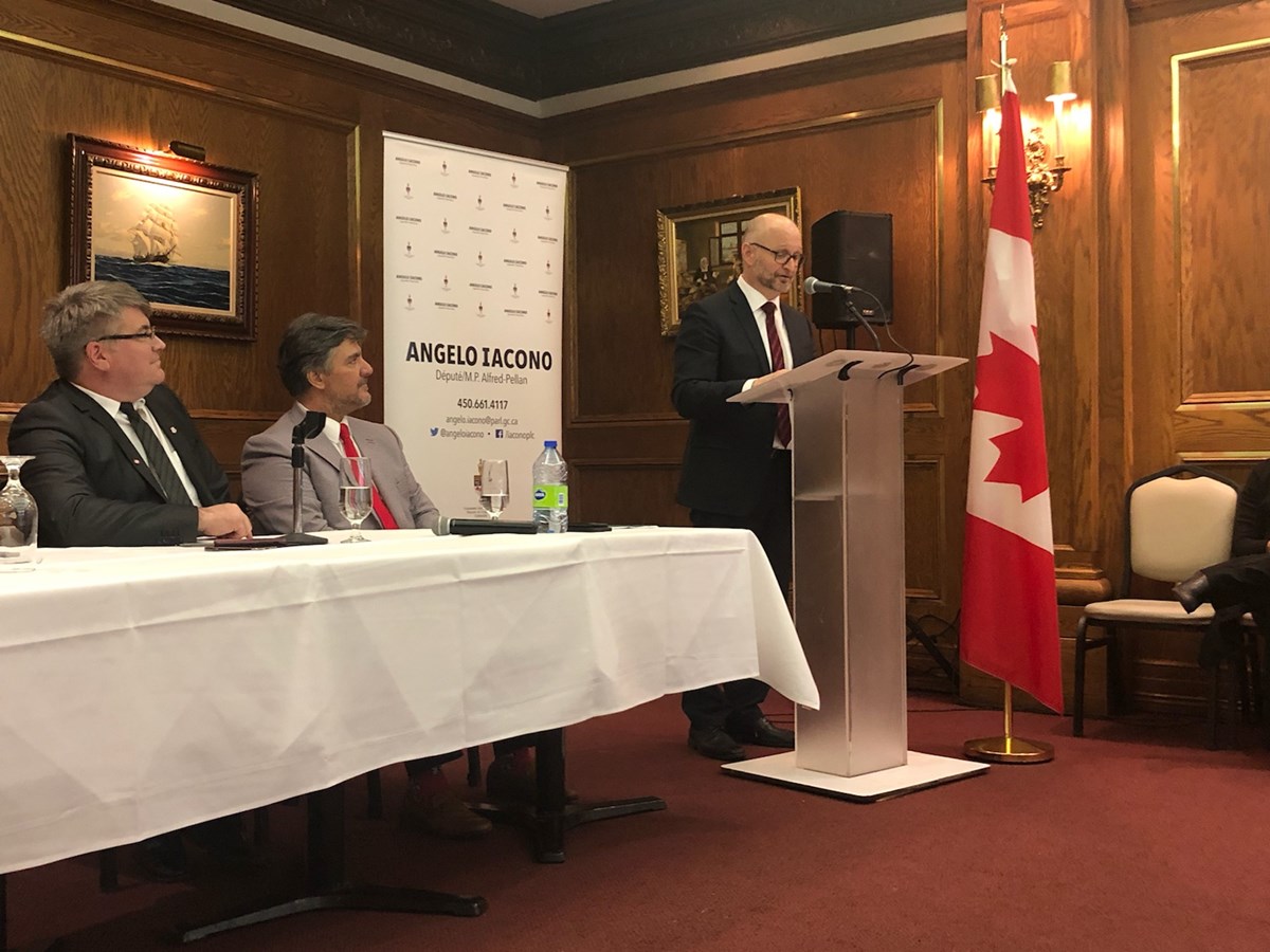 Me Normand Haché (Bâtonnier du Barreau de Laval), Angelo Iacono (député d’Alfred-Pellan), Hon. David Lametti (Ministre de la Justice et procureur général du Canada)