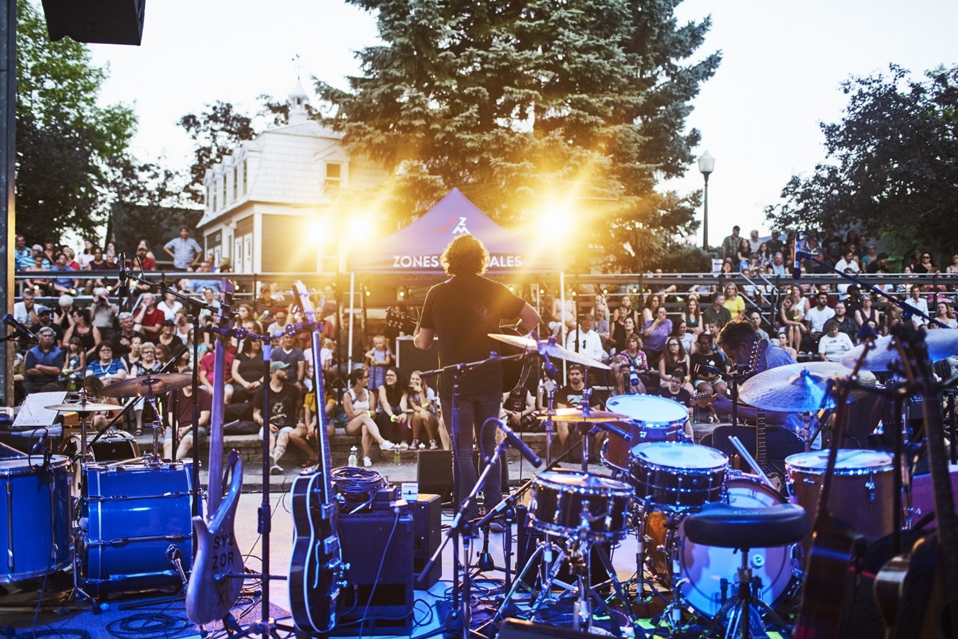 Zones musicales : 40 spectacles extérieurs gratuits, dont Cœur de pirate, l'Orchestre symphonique de Laval, Jordan Officer et Ayrad