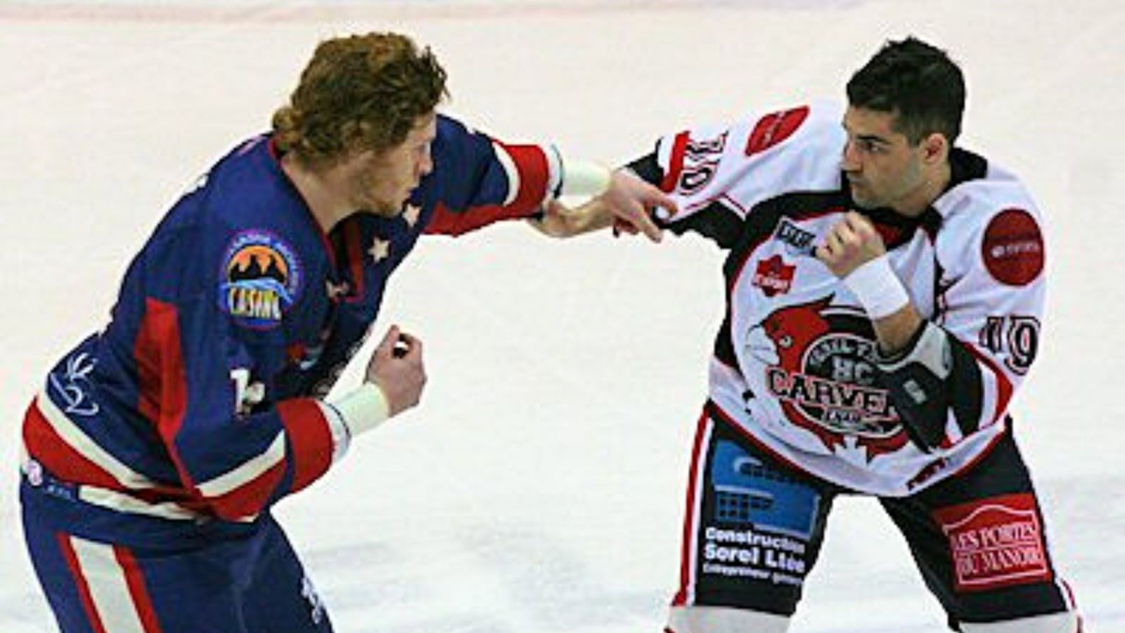 Tyler Howe de retour dans la LNAH!