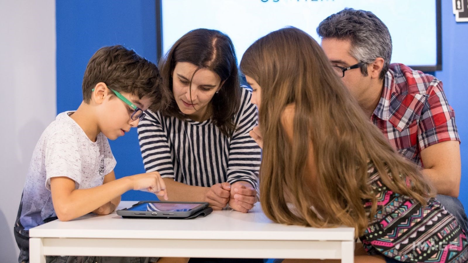 Activité « Mes multiples identités » au sein de l’exposition
« Nous et les autres. Des préjugés au racisme ».