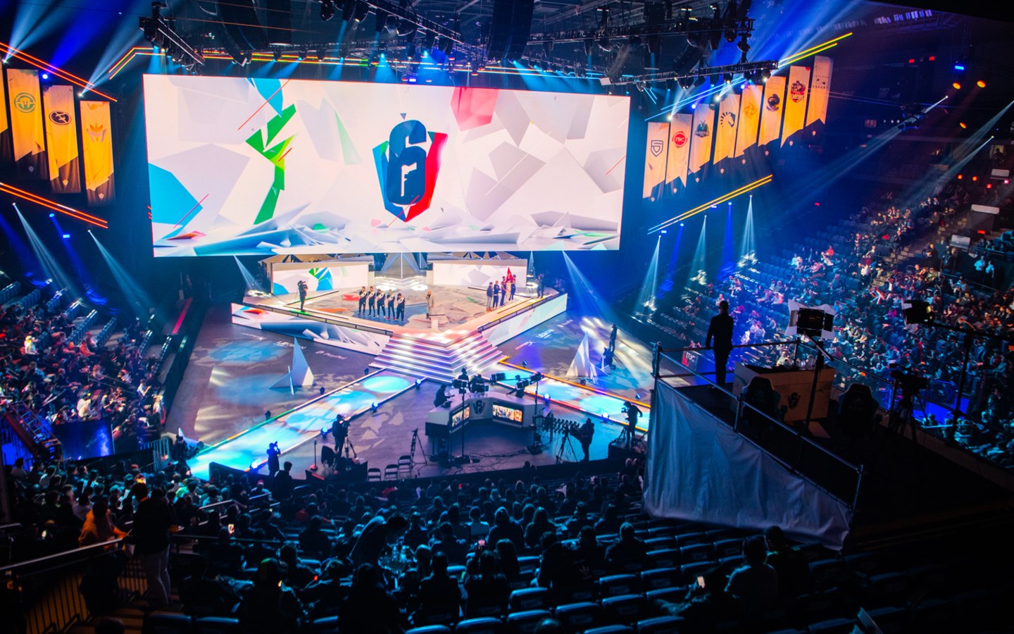 Ubisoft octroie une bourse record de 3 millions de dollars pour la 4e édition du Six Invitational à la Place Bell