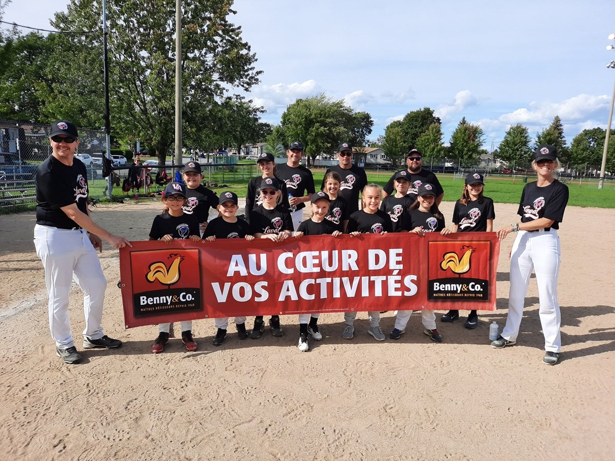 Les Tornades de Laval est une organisation de baseball qui a vu le jour en 2017 qui permet aux filles de 4 à 16 ans d'évoluer dans un cadre sportif dynamique et stimulant.