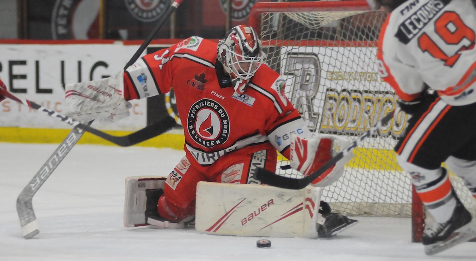 Hockey: face à Thetford Mines, les Pétroliers l'emportent 6 à 5