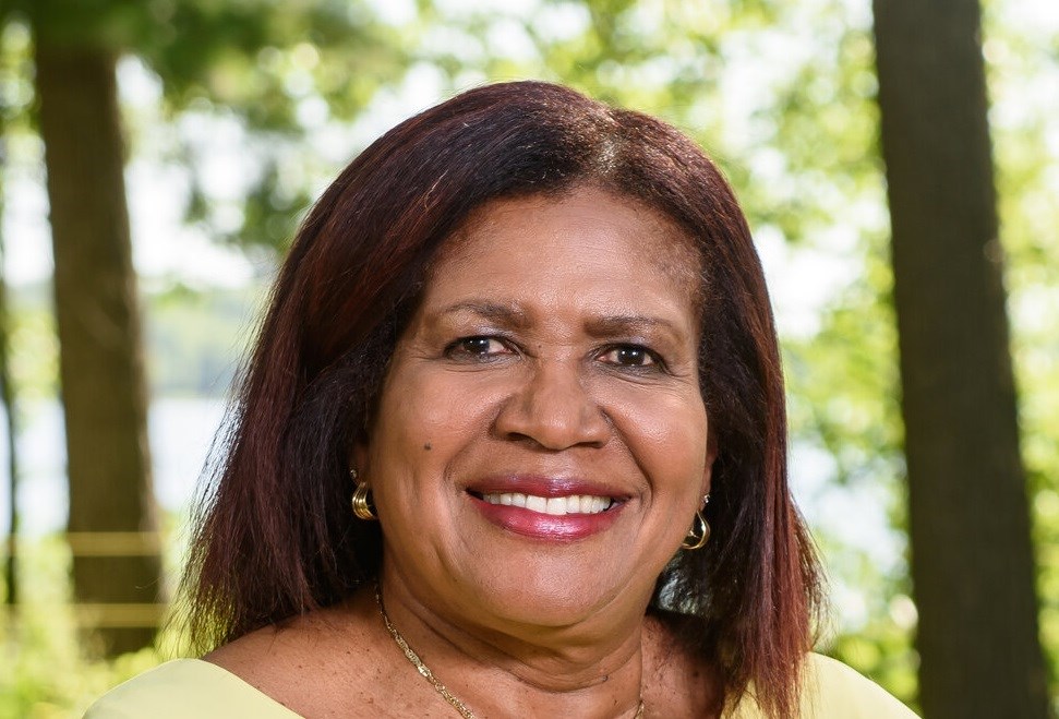 Jocelyne Frédéric-Gauthier est l’invitée d’honneur du GALA. Conseillère municipale d’Auteuil, et unique élue d’origine haïtienne à Laval, c’est en avril 2019, lors du conseil municipal, qu’elle a fait adopter à l’unanimité plusieurs propositions, dont une, pour  déclarer Février le mois de l’Histoire des Noirs.