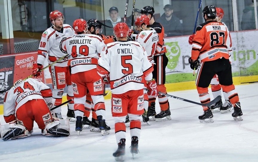 Hockey : les Pétroliers du Nord essuient une défaite face à Thetford Mines