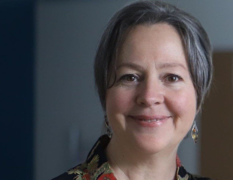 Nancy R.Lange.