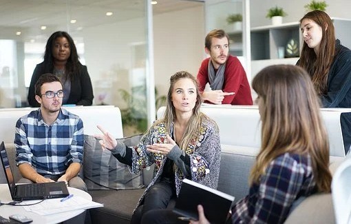 Culture Laval invite à repenser son modèle d'affaire dans le cadre de la relance culturelle, le mardi 30 juin. Un coaching personnalisé de 4 heures est également disponible en ligne, gratuitement, le 8 juillet.